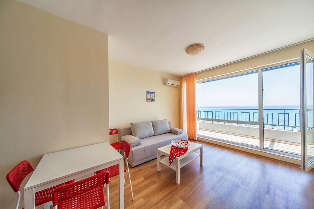 Panorama Kabakum Apartments - Free Parking Golden Sands Exterior photo