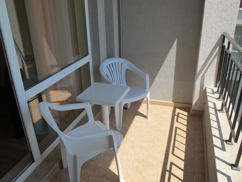 Panorama Kabakum Apartments - Free Parking Golden Sands Exterior photo
