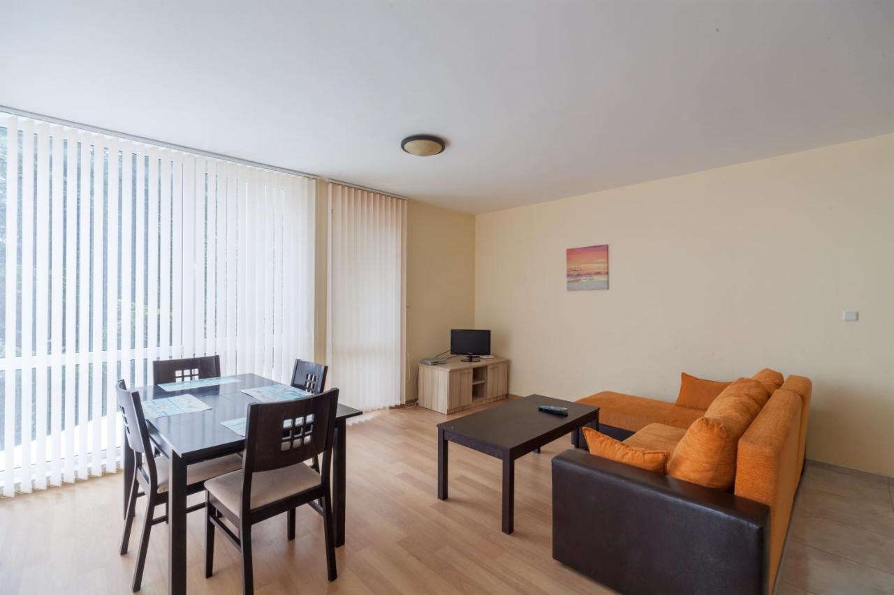 Panorama Kabakum Apartments - Free Parking Golden Sands Exterior photo