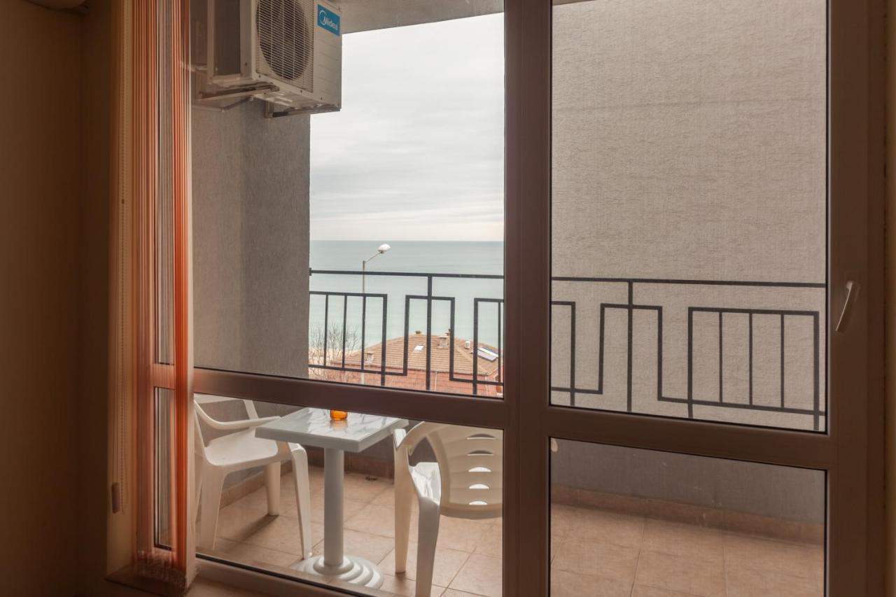Panorama Kabakum Apartments - Free Parking Golden Sands Exterior photo