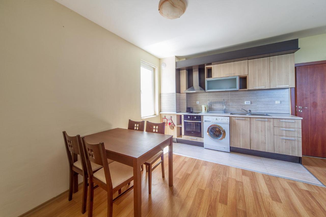 Panorama Kabakum Apartments - Free Parking Golden Sands Exterior photo