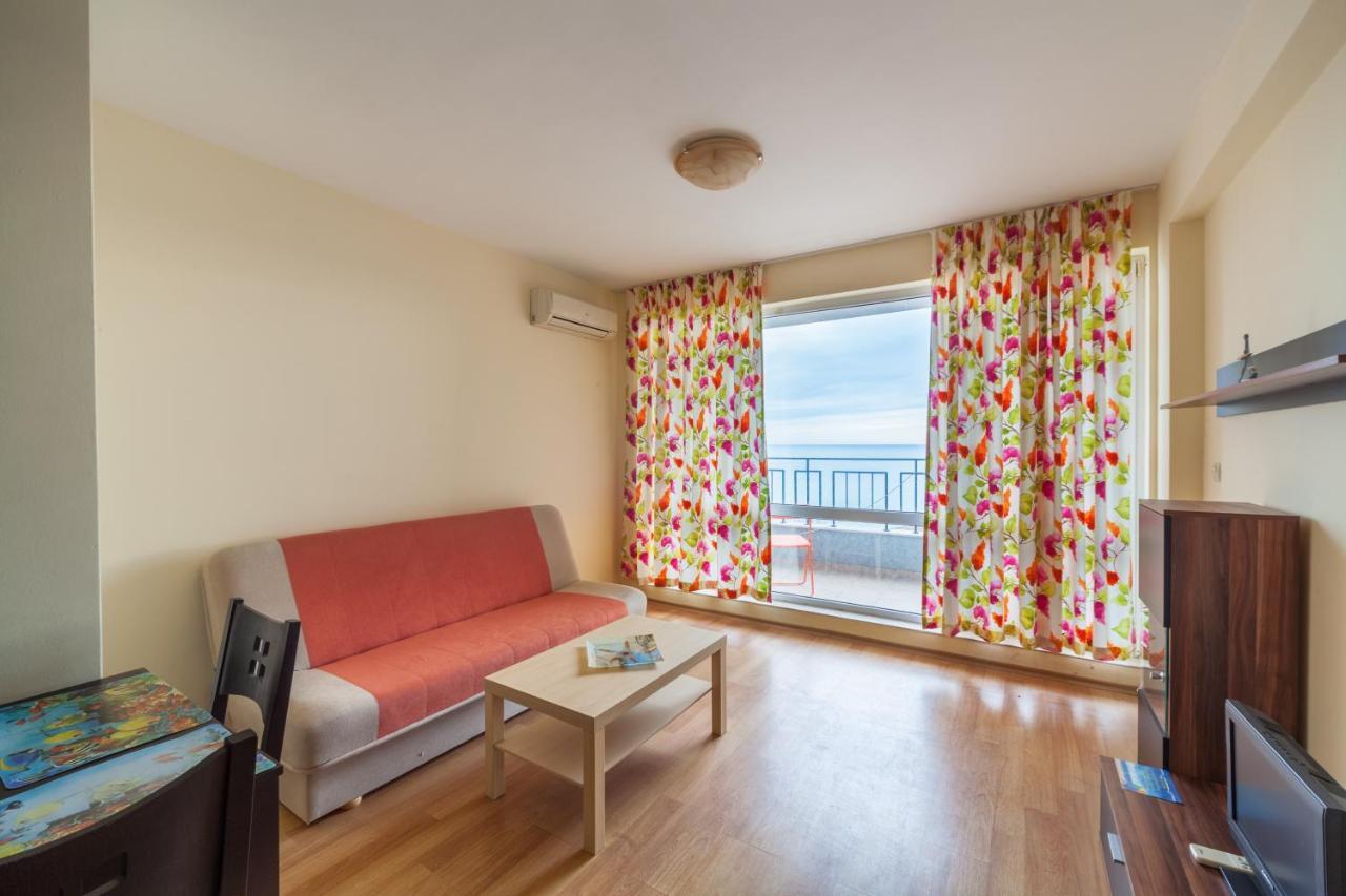 Panorama Kabakum Apartments - Free Parking Golden Sands Exterior photo