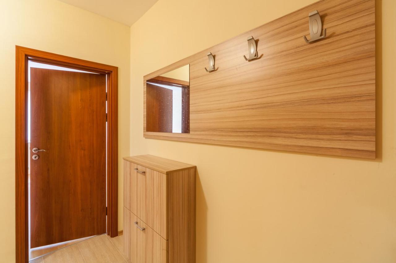 Panorama Kabakum Apartments - Free Parking Golden Sands Exterior photo